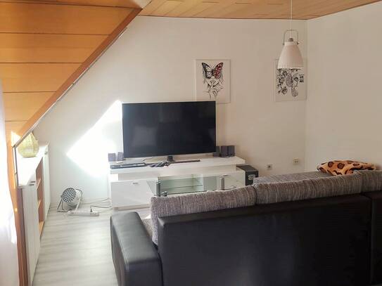 2-Zimmerwohnung mit TV, WLAN, Essplatz, Küche, Dusche/WC, Waschmaschine