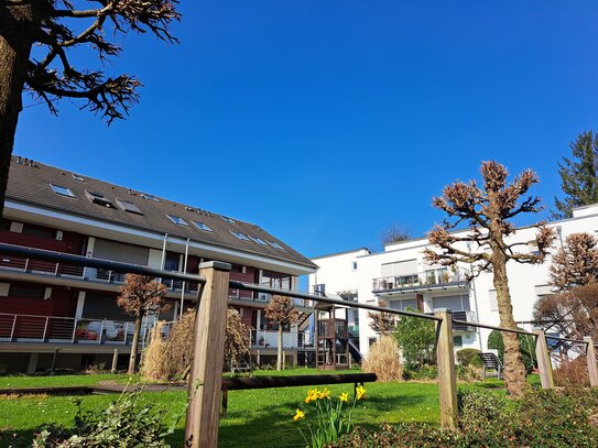 Ihr Weg zum ersten Eigentum ETW auf 2 Ebenen mit kleinem Garten und Balkon im Herzen von Bergisch Gladbach Paffrath