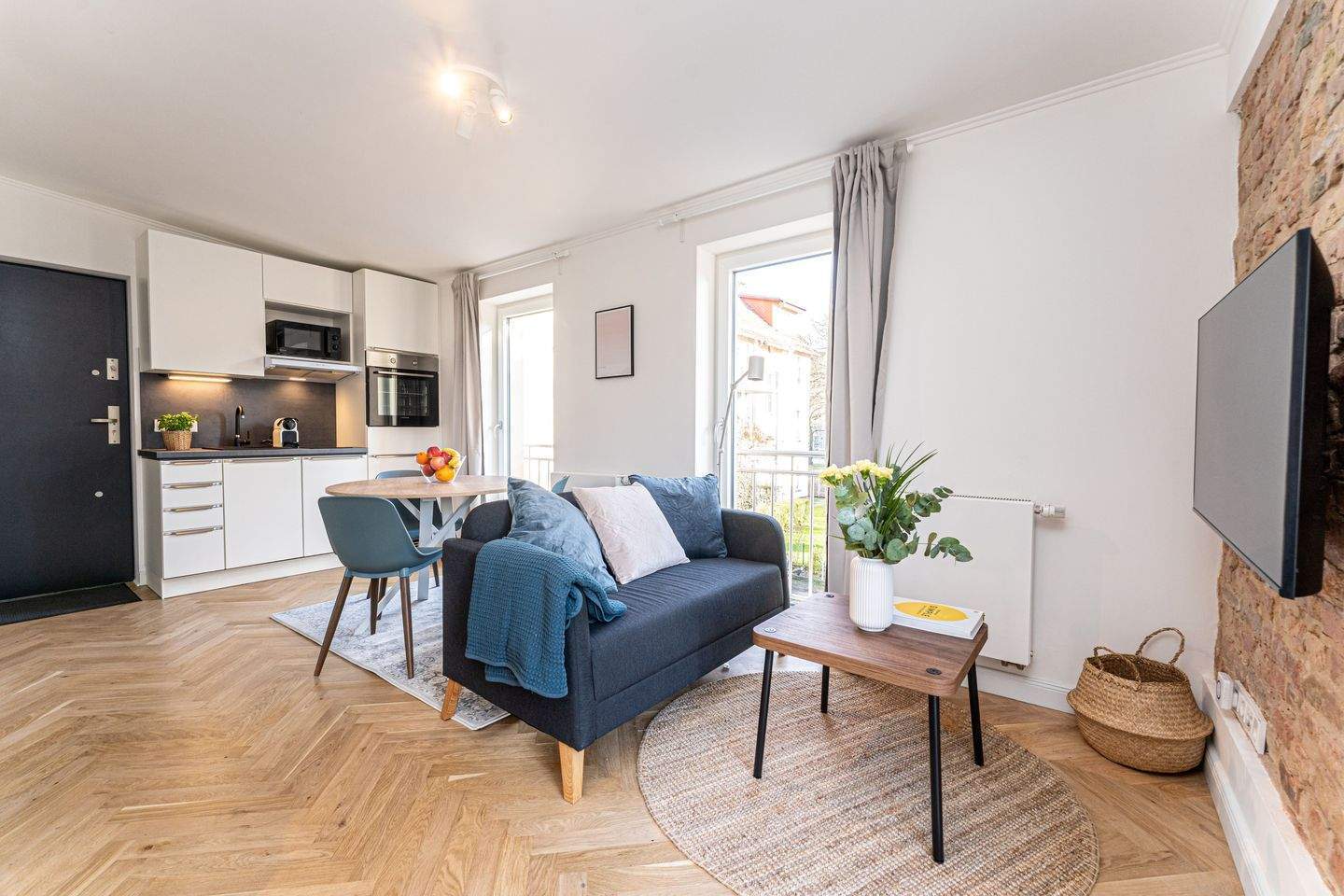 First occupancy: completely renovated studio apartment with garden in a new building in Berlin - Photo 1