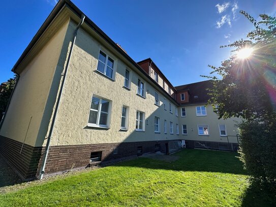 Ihr neues IMMOBILIEN QUARTIER: Bezugsfreie & renovierte 4-Zimmer Wohnung in der Wunstorfer Kernstadt