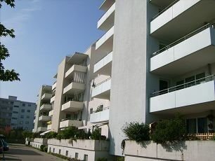 3-Zimmer-Wohnung mit Balkon und Tiefgaragen-Stellplatz in Rheinfelden / Stadtrandlage