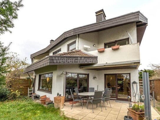 Geräumige DHH (Einliegerwohnung möglich) mit PV-Anlage, Terrasse, Balkon, Doppelcarport