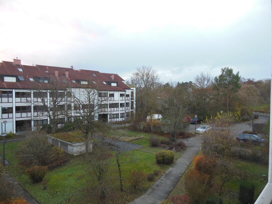 Schöne 1-ZW mit Balkon und TG-Stellplatz, WÜ/Frauenland, Nähe Uni Hubland