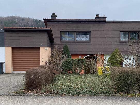 Doppelhaushälfte in Spiegelberg - Ihr neues Zuhause in traumhafter Aussichtslage!