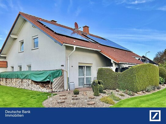 Topgepflegtes Traumhaus mit Erker, überdachter Terrasse und sonnigem Gartengrundstück