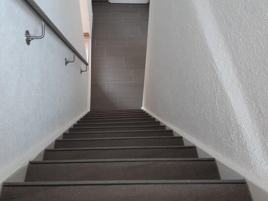 *Provisionsfreie* Schöne 2,5 Zimmer Maisonette Wohnung in Philippsburg