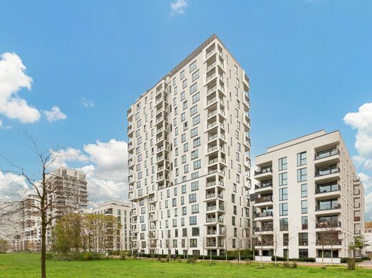 Leben im La Tour Blanche: Vis-á-vis mit der Golden Hour in der stilvollen 3-Zimmer-Wohnung im 10.OG