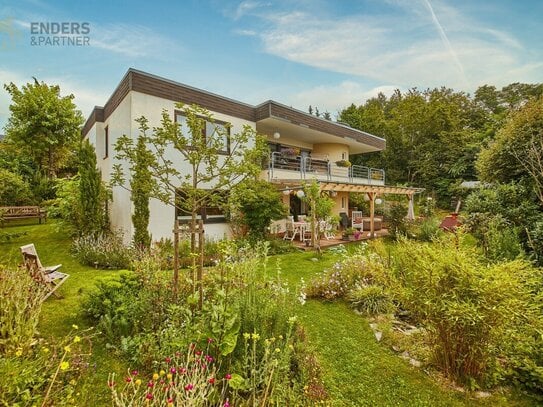 Traumhaft Wohnen! Geräumiger Bungalow in ruhiger Höhenlage von Trier.