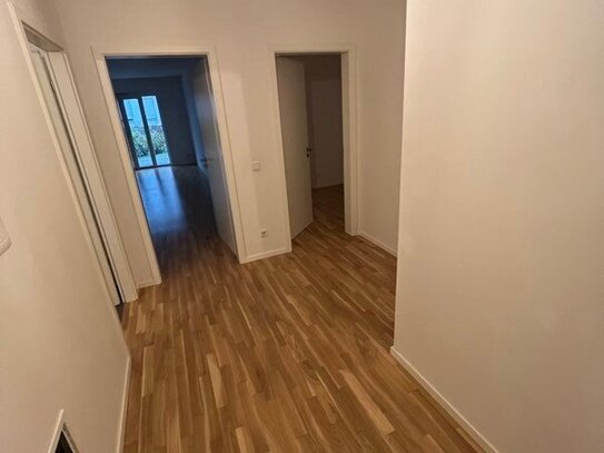 Stilvolle 2-Zimmer-Wohnung mit Terrasse, Einbauküche und Fußbodenheizung