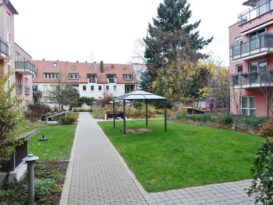 2-Zimmer-Seniorenwohnung & Balkon im Seniorenwohnheim mit Pflegeeinrichtung in Nürnberg am Stadtpark