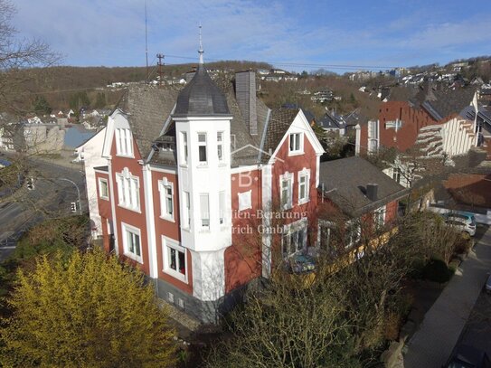 Gepflegte Jugendstilvilla in Weidenau sucht neuen Liebhaber !