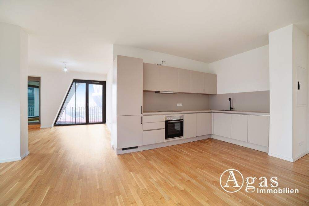 Offen geschnittene 4 Zimmer Wohnung mit ca. 141m², EBK und umlaufendem Balkon in Berlin-Mitte! - Photo 1