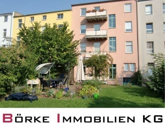 Komfort im Dachgeschoss - 3-Zimmer-Wohnung mit Süd-Balkon in der Paulsstadt - !