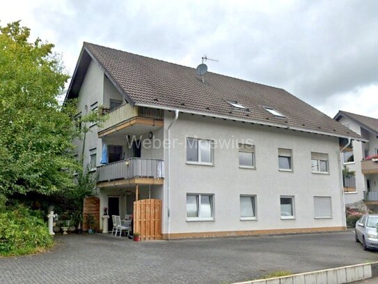 5-Parteienhaus mit 7 PKW-Stellplätzen auf 546 m²-Grundstück / gepflegter Zustand / voll vermietet