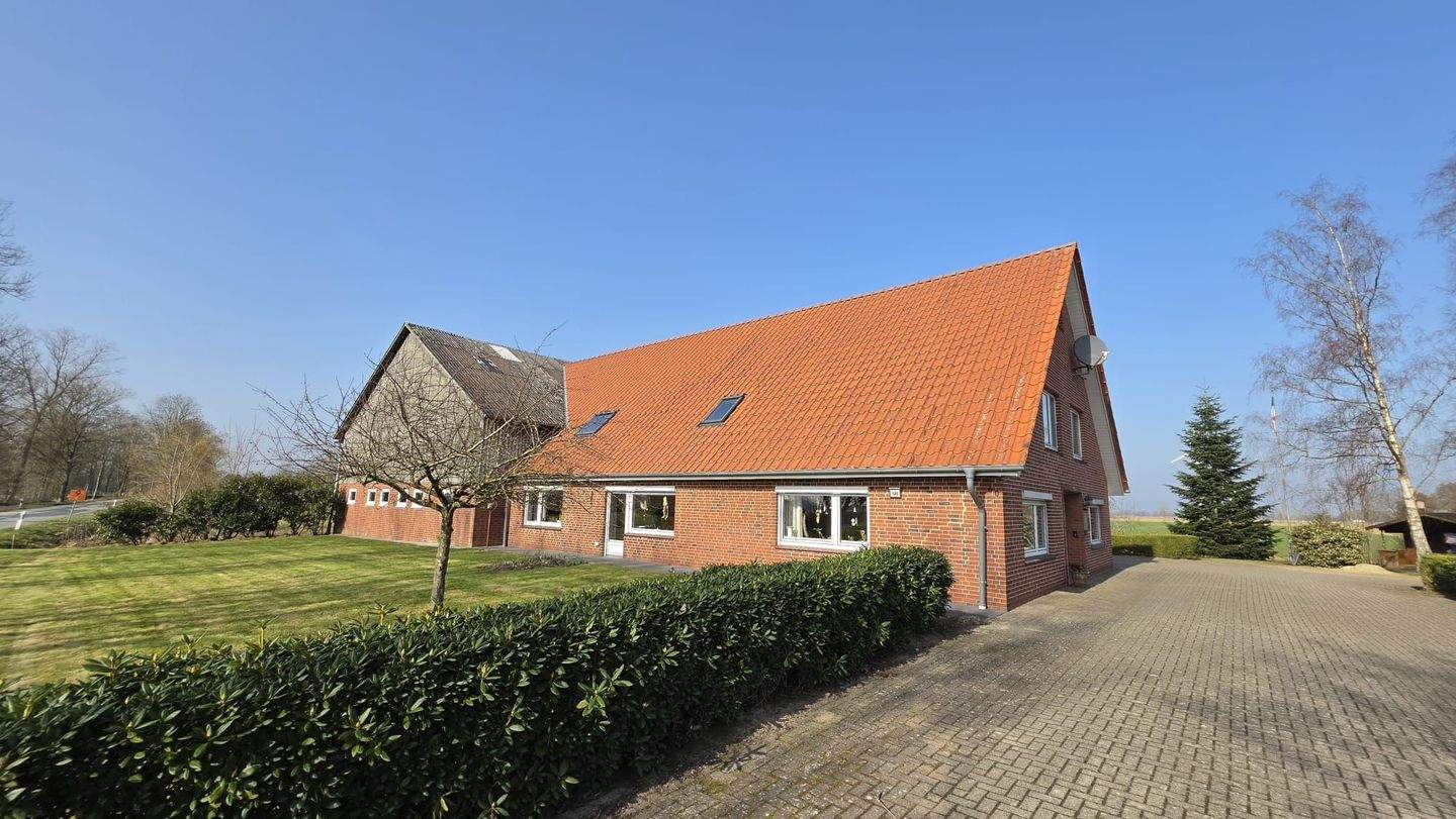 Immobilie in Nordleda - Großzügiger, moderner Resthof mit vielen Möglichkeiten. Scheune, Stall und E-Ladesäule - Bild 0