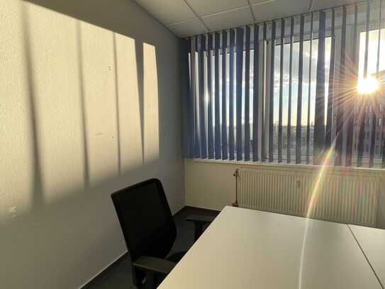 Modernes Büro mit Dachterrasse in Reinickendorf - All-in-Miete