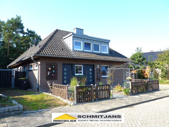 RESERVIERT! Wunderschöner, hochwertig sanierter Bungalow mit großem Garten und Garage in idyllischer Lage