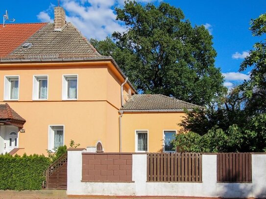 Reihenendhaus in Coswig*127m² Wohnfläche*5 Zimmer*660m² Grundstück*Carport*Keller*provisionsfrei*