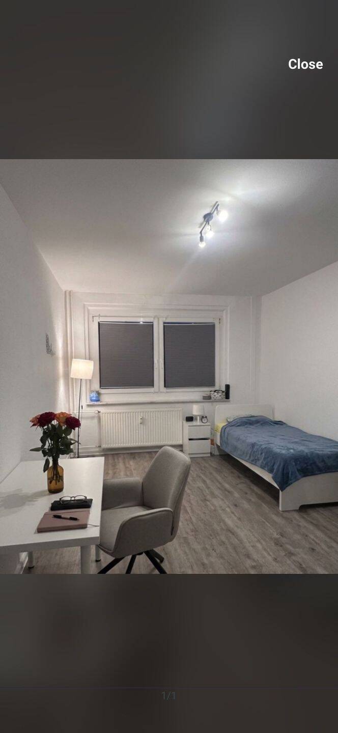 Möbliertes WG-Zimmer ab 15. Juni (unbefristet) - Photo 1