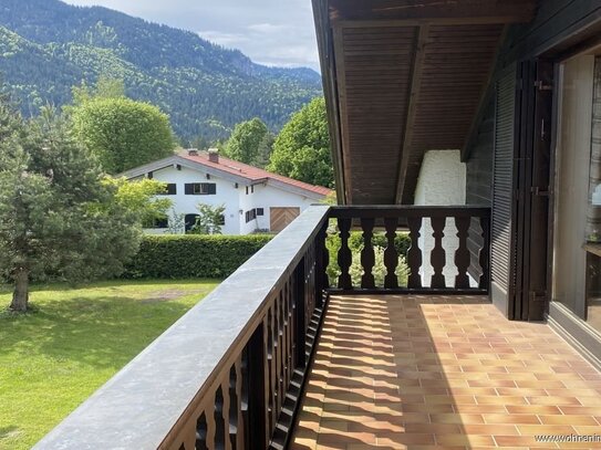 3-Zimmer-Wohnung mit Südbalkon und schönem Bergblick