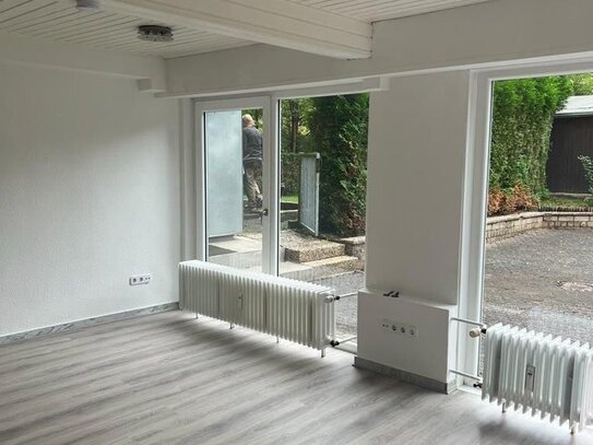 Souterrain Wohnung mit großer Terrasse in Solingen Stadtgrenze Hilden