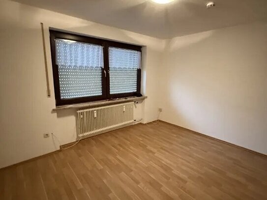 98 m² Wohnfläche + 170 m² Garten. Traumhafte 3-Zimmer-Wohnung