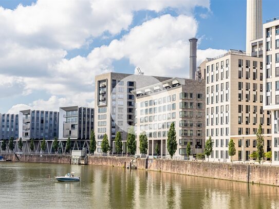 Moderne Büroflächen mit Mainblick