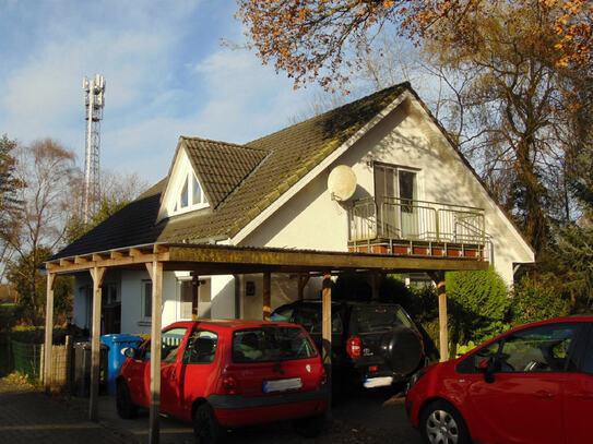 Großes Wohnhaus mit 2 Wohnbereichen in Rastede