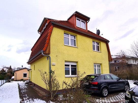 Zweifamilienhaus & schöner Bungalow - Wohnen, Gewerbe, Kapitalanlage