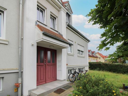 Bezugsfreie und gepflegte 2-Zi.-Wohnung mit Terrasse, Stellplatz & Gemeinschaftsgarten in Scheßlitz