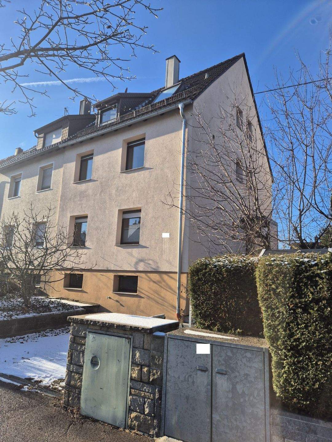 *Charmante Doppelhaushälfte mit Garten - Ideal für große Familien* Stuttgart-Luginsland