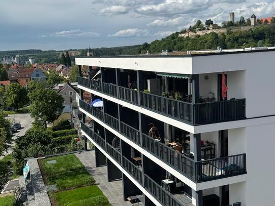 Neubau-Mietwohnungen in 93133 Burglengenfeld "Spitalgärten", teilmöbliert mit Südwest Terrasse und privatem Garten