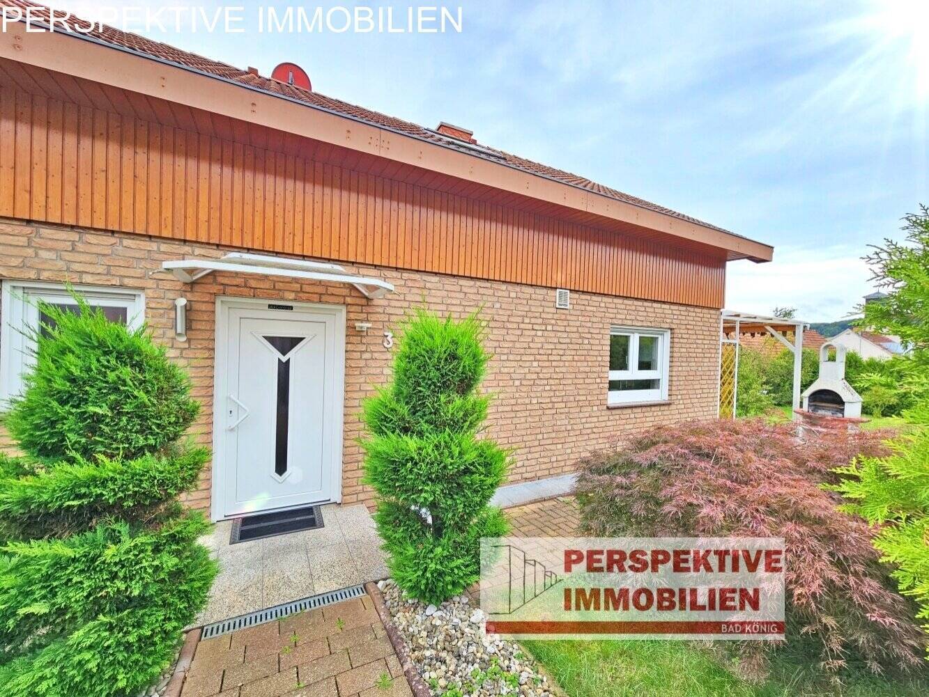 Modernes freistehendes 1-Familienhaus + Baugrundstück in ruhiger Lage