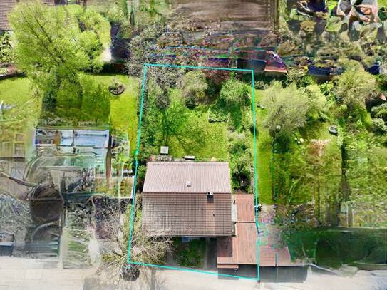 Schloßberg! Grundstück mit Altbestand