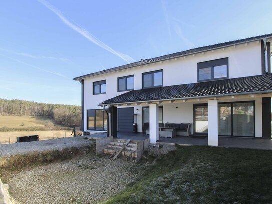 Moderne Villa mit Wellnessbereich im naturnahen Neubaugebiet in Wachenroth bei Höchstadt a.d. A.