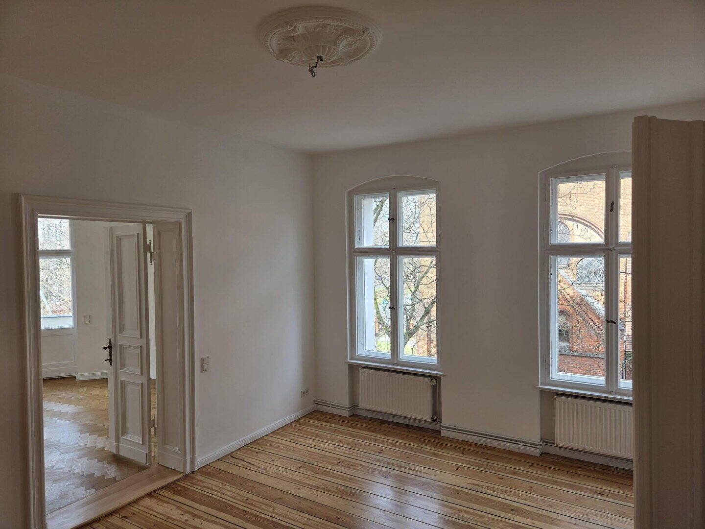 Helle 4-Zimmer-Wohnung in Prenzlauer Berg - unmöbliert, Einbauküche inklusive - Foto 1