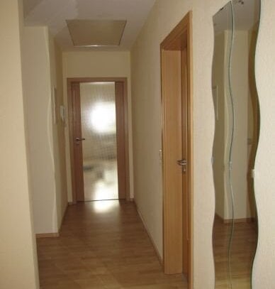 2 Zimmer Dachgeschoss Wohnung