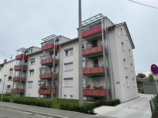 *Moderne 3 Zimmer-Wohnung im 2. Obergeschoss in der Jusistraße 5 in Nürtingen*