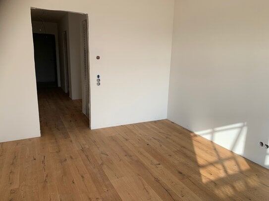 Provisionsfrei, Neubau, Erstbezug, 1-Zimmer Wohnung im 1.OG mit Balkon im Zollhafen