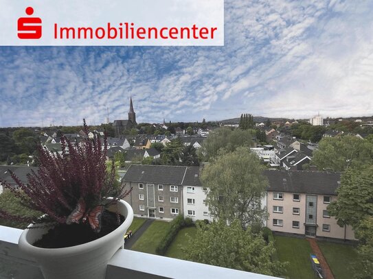 Modernisierte 3-Zimmer-Wohnung mit Balkon, Wintergarten, Aufzug und KFZ-Stellplatz