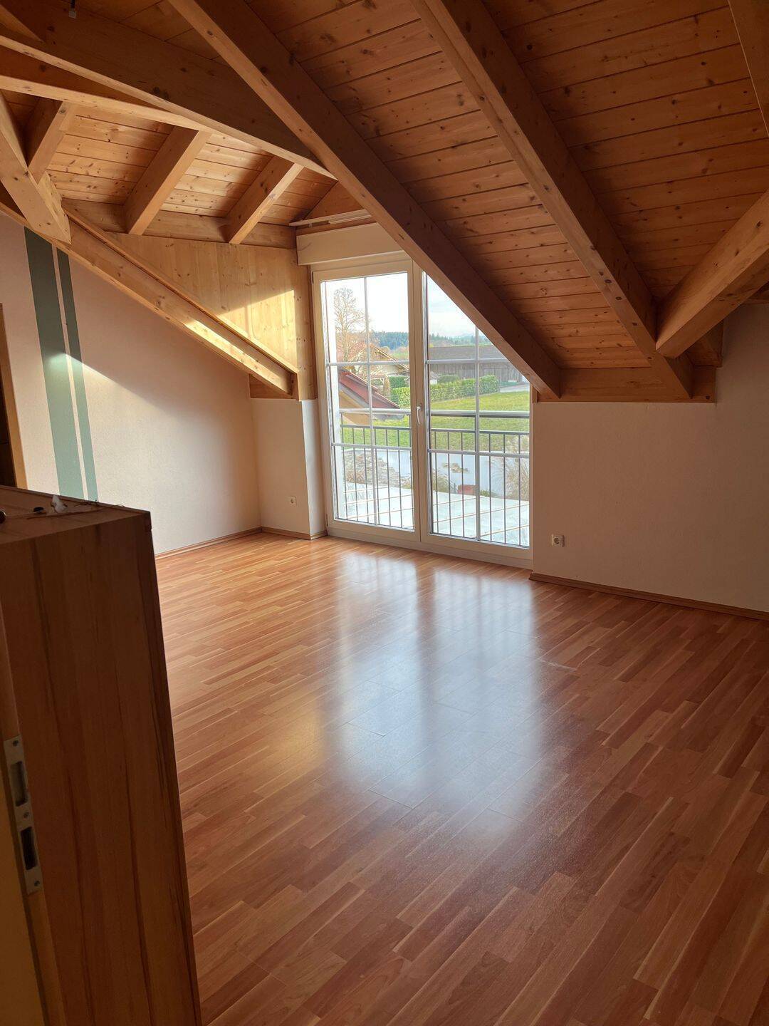                                                               Helle 5 Zimmerwohnung                                                       in Bockhorn (Erding)