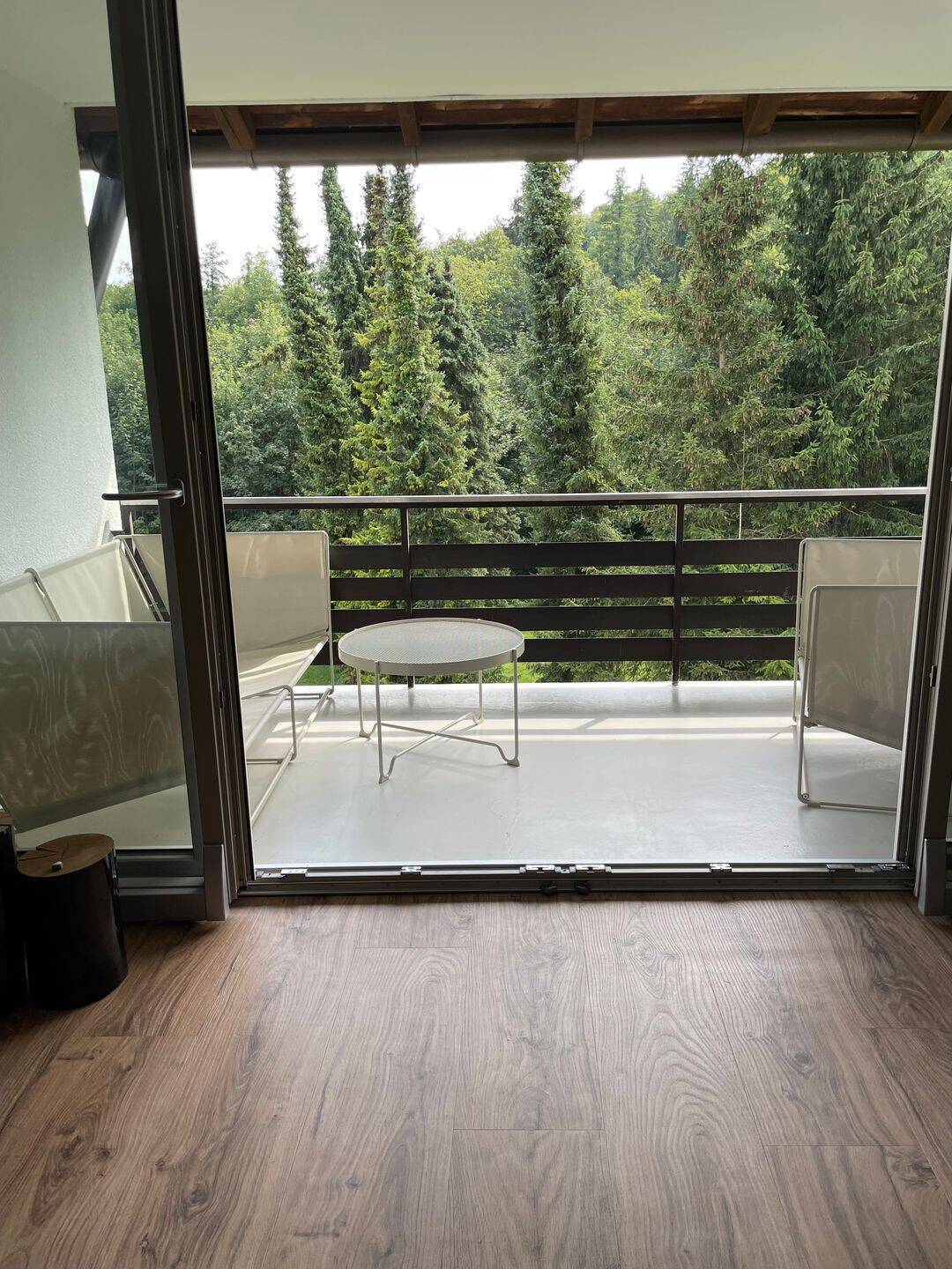                                                               Gepflegte und geschmackvoll möblierte Wohnung zu vermieten.                                                       in Prien am Chiemsee