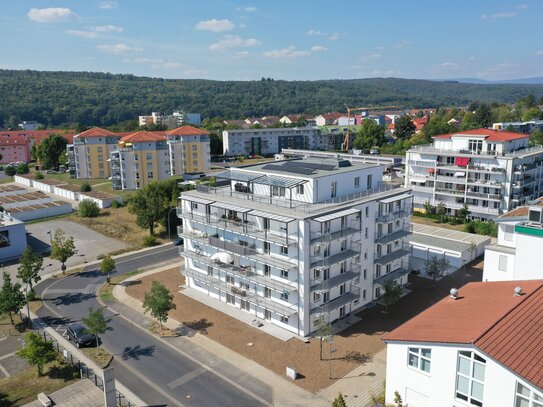 barrierefreie Neubau 3 ZW mit 2 Balkonen am Stadtrand und guter Infrastruktur