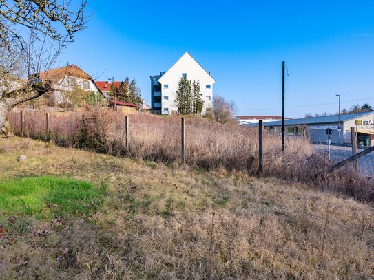 Grundstück für MFH mit Baugenehmigung Wü/Lengfeld