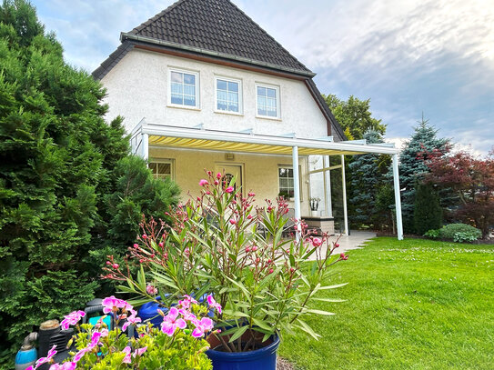 Familientraum: Freistehendes Haus mit großem Garten in Blankenburg zu verkaufen!