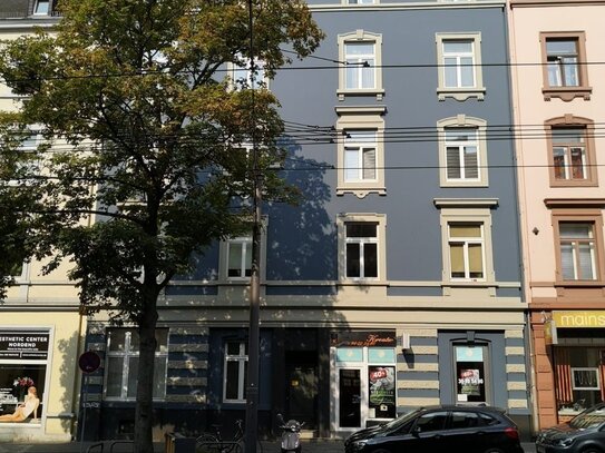 ALTBAU NORDEND: Schönes helles Zimmer frei ab sofort...