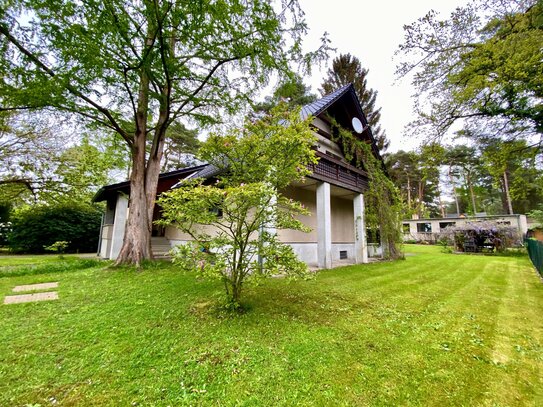 Idyllisches Einfamilienhaus mit großem Nebengelass als Gewerbeeinheit und Doppelgarage