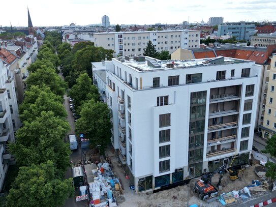 Über den Dächern von Wilmersdorf: Moderne 2-Zimmer-Penthouse-Wohnung