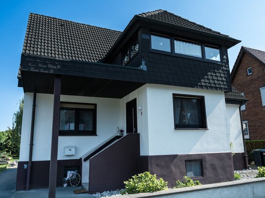 Großzügiges Einfamilienhaus mit Einliegerwohnung