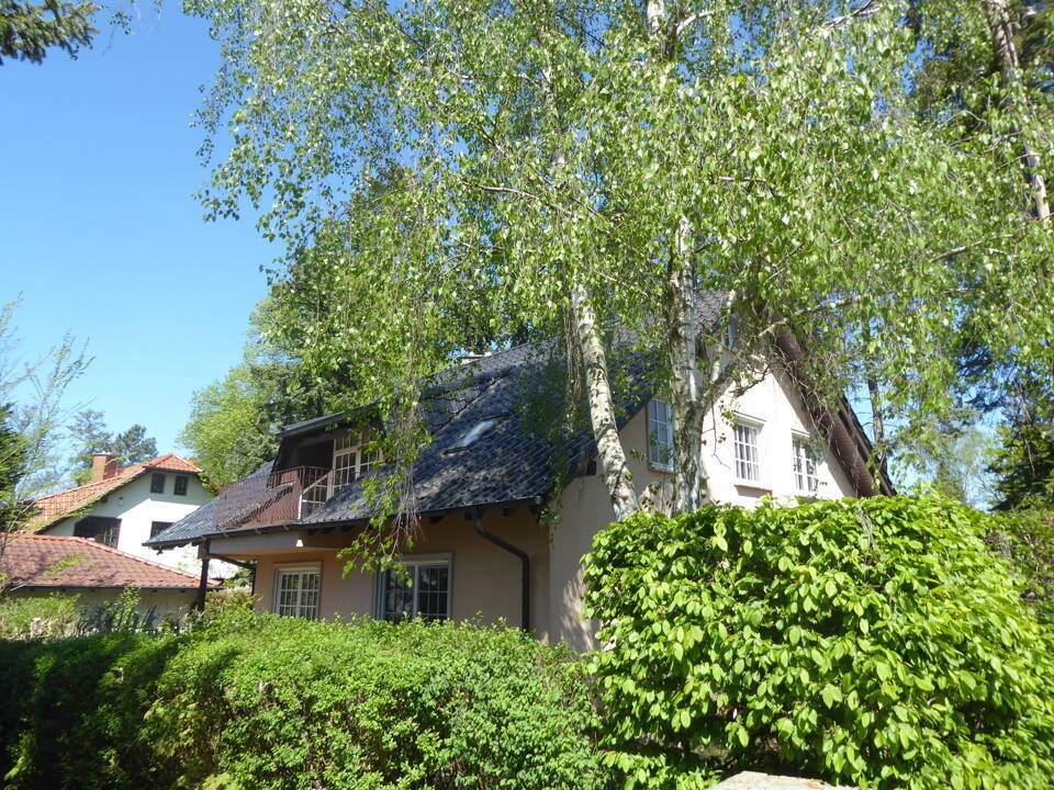 Charmante Dachgeschosswohnung am See - mit 2 zusätzlichen Zimmern für mehr Flexibilität! - Foto 1